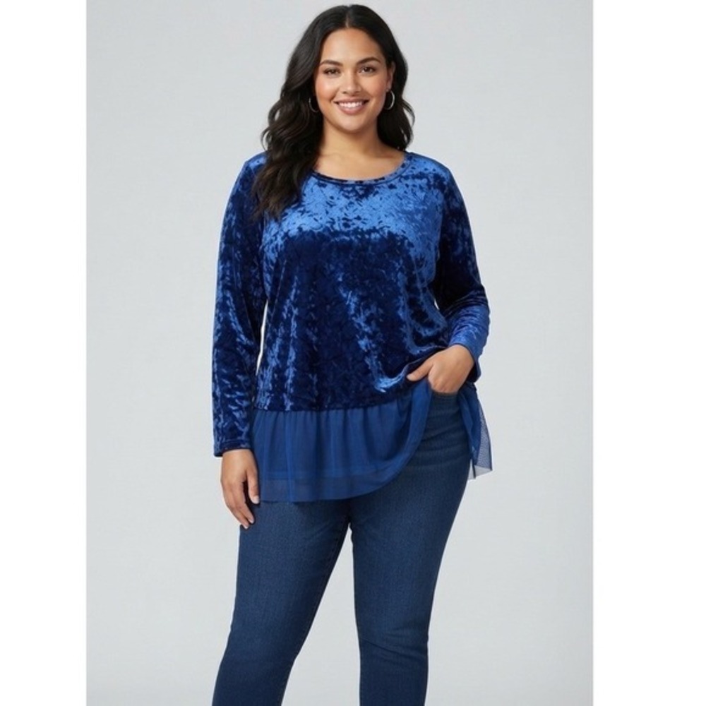 Logo Lori Goldstein Plus Size Blue Velvet Ruffle Bottom Blouse Size 3X
